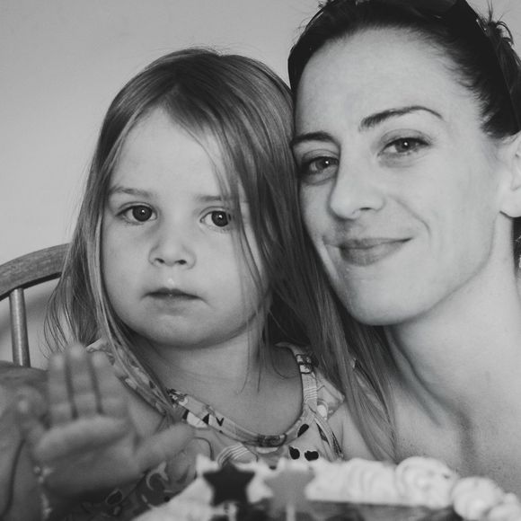 Meet your Posher, Joanne - Picture 1 of 1